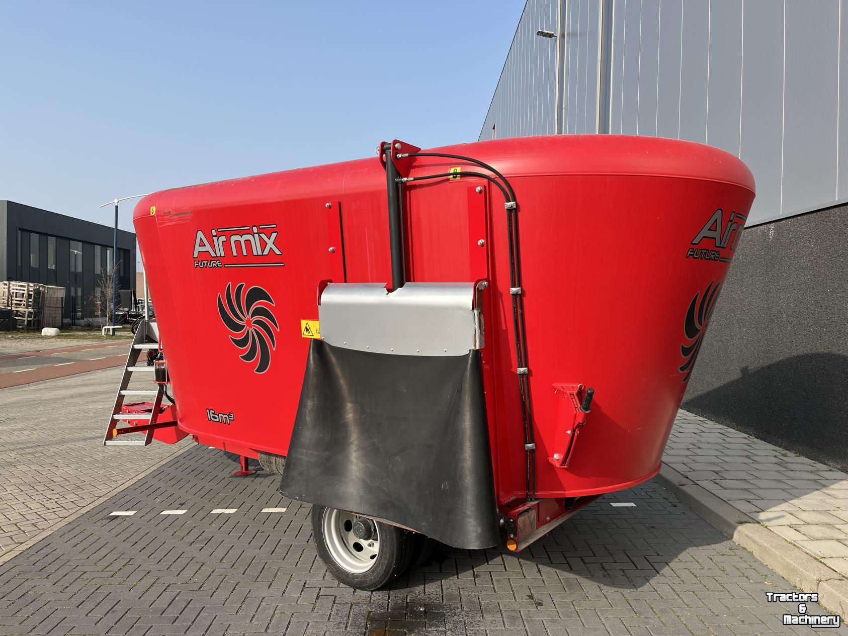 Futtermischwagen Vertikal Peecon Airmix  Future VMT 160 Voermengwagen