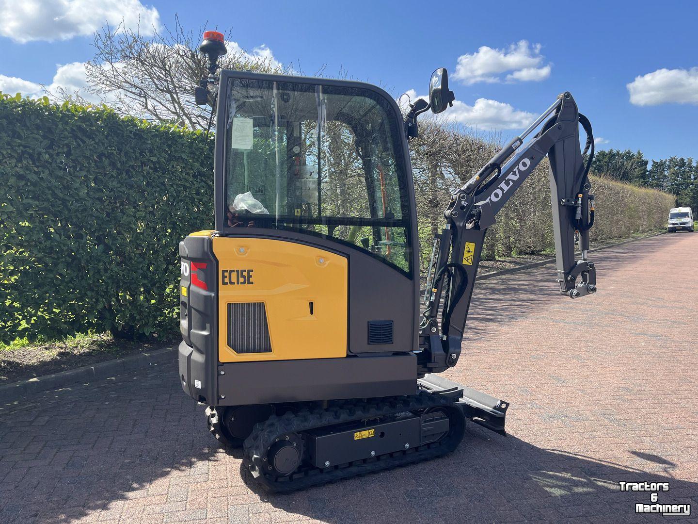 Raupenbagger Volvo EC15E