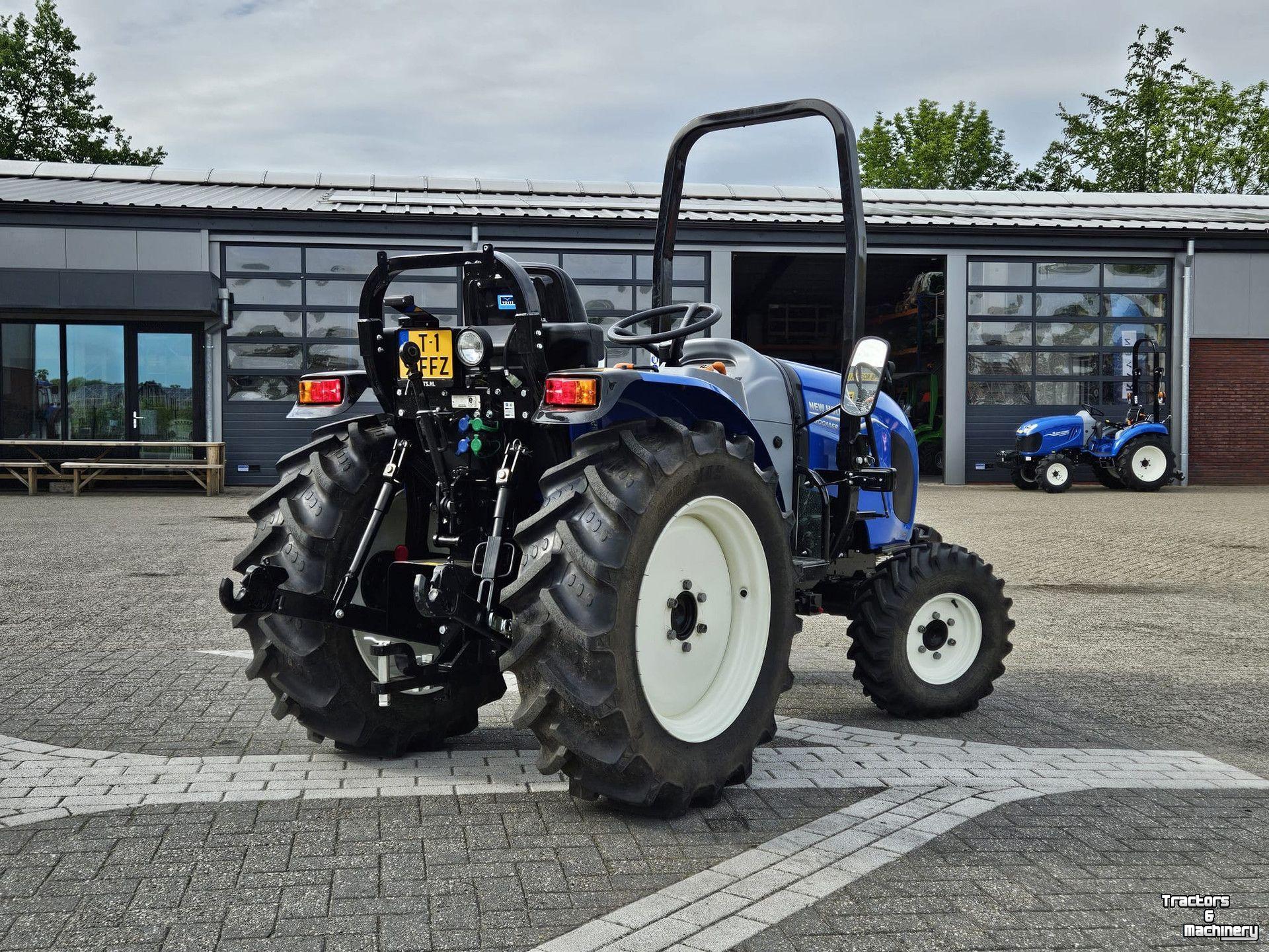 Obsttraktor New Holland Boomer 35