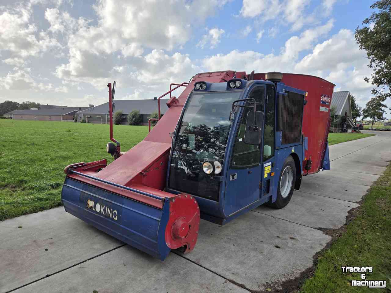 Selbstfahrende Futtermischwagen Siloking SF13 zelfrijdende voermengwagen