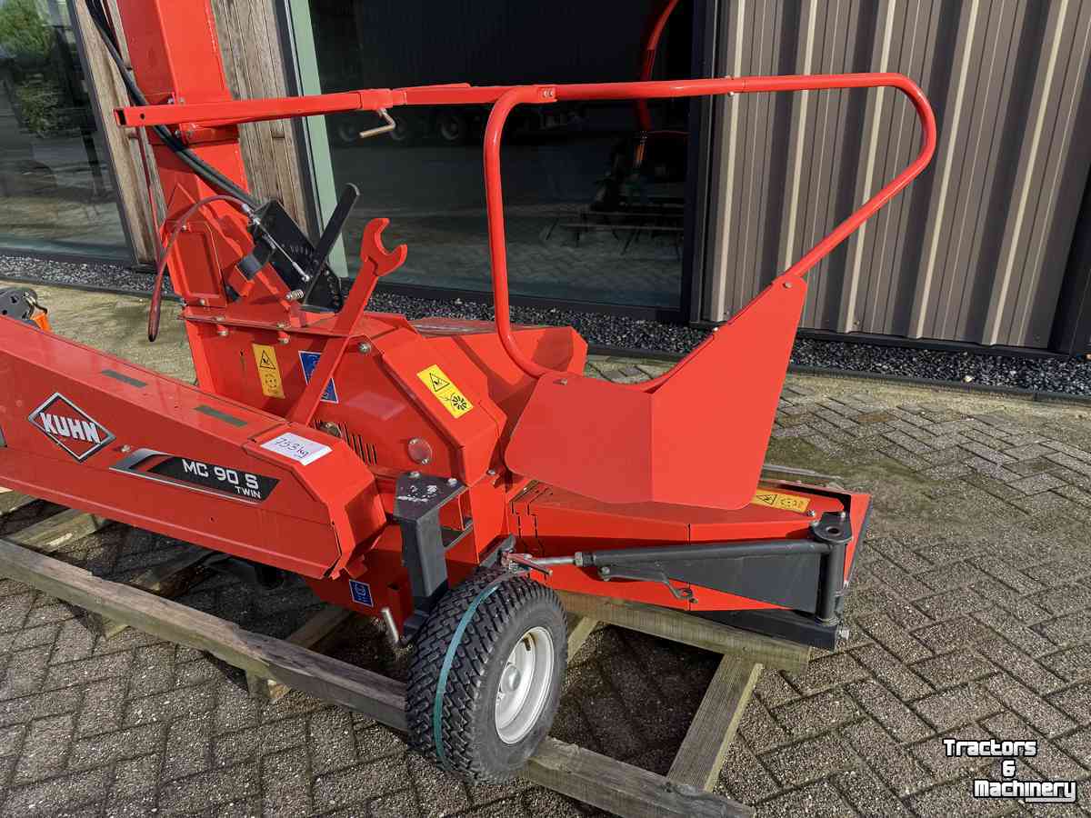 Feldhäcksler Kuhn MC 90s