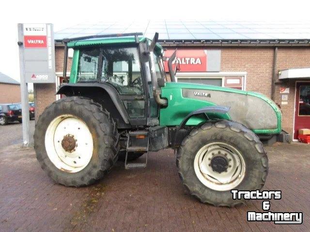 Schlepper / Traktor Valtra T190