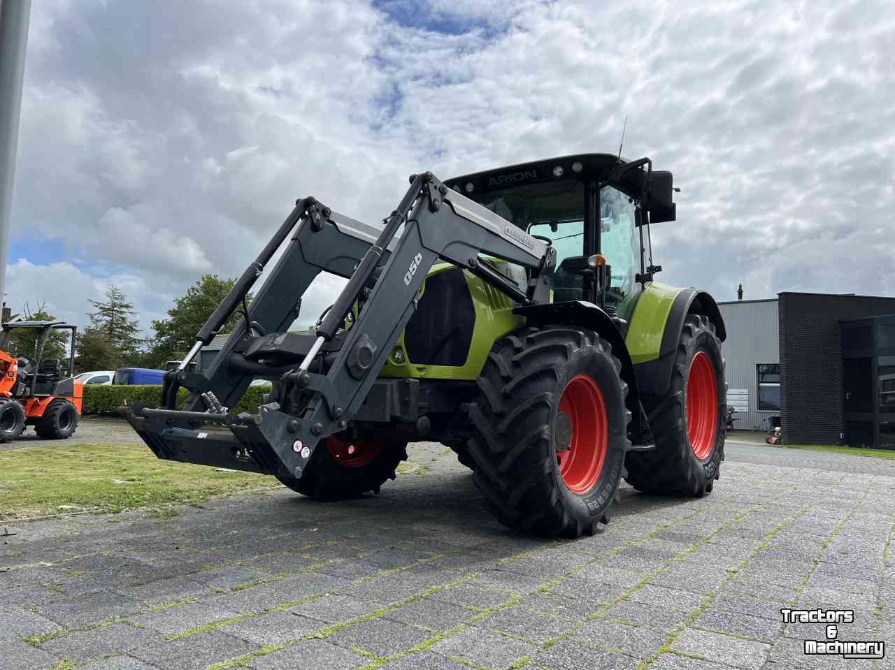 Schlepper / Traktoren Claas Arion 530 CIS