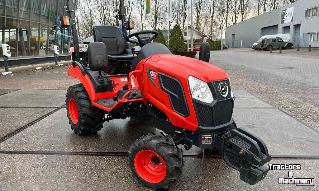 Gartentraktoren Kioti CS 2220 M Compact Tractor