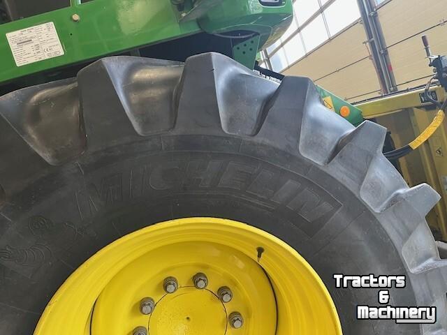 Feldhäcksler John Deere 7780
