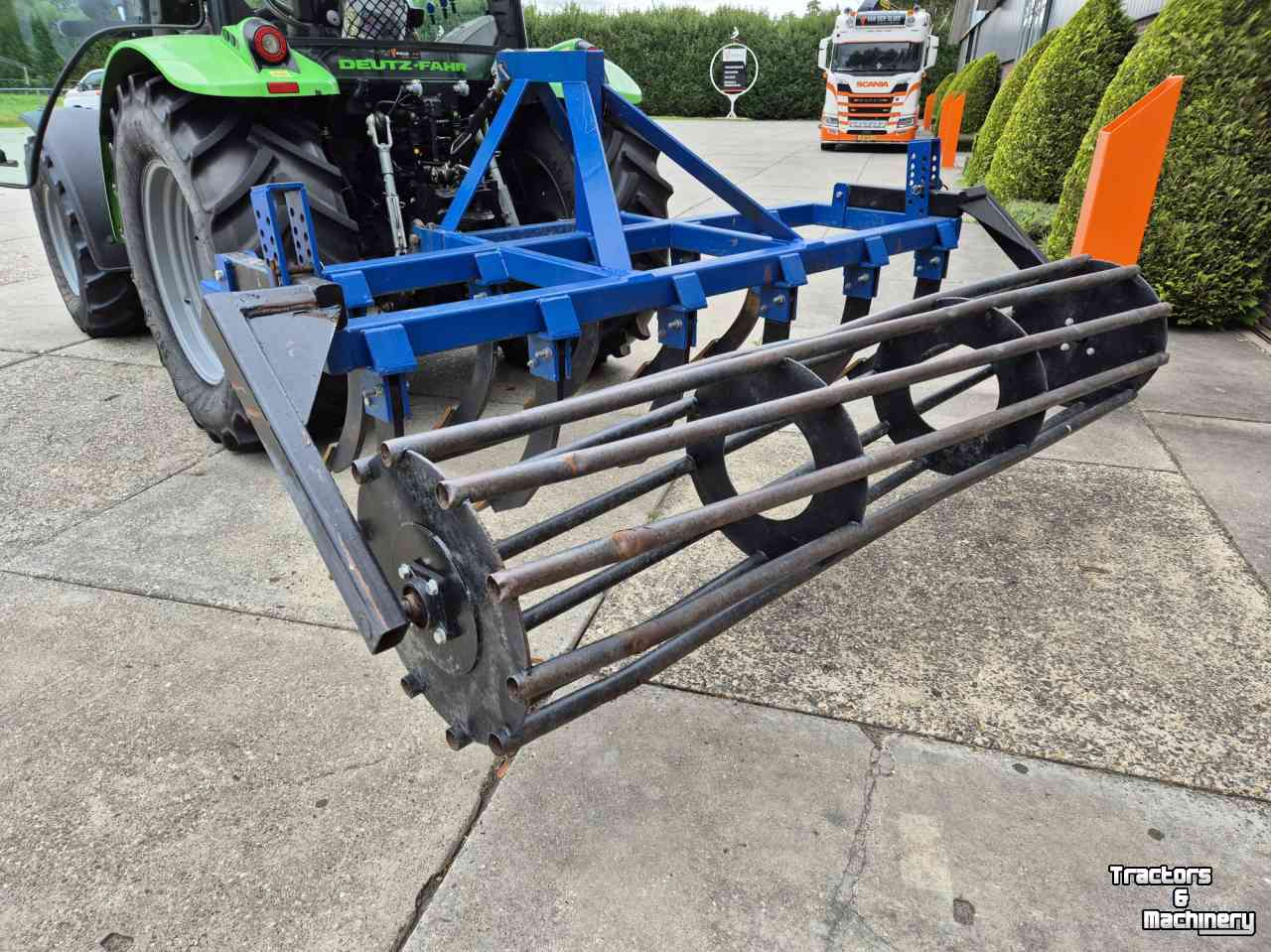Grubber  Cultivator met rol