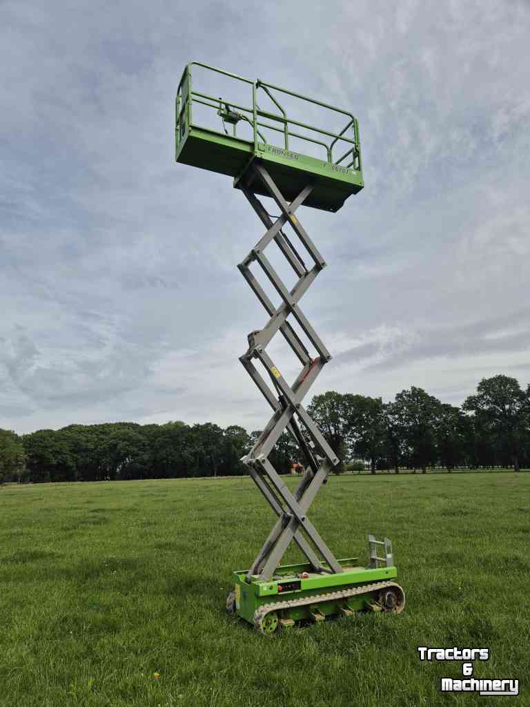 Scherenarbeitsbühnen  Fronteq FS0610T Schaar hoogwerker rups