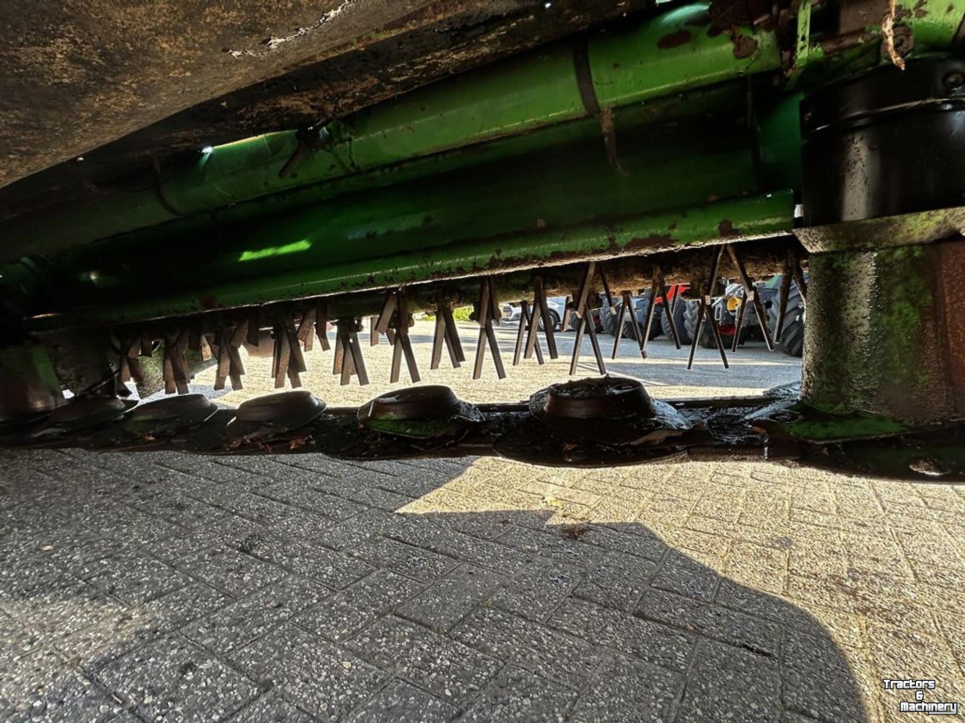 Mähwerk John Deere 328A