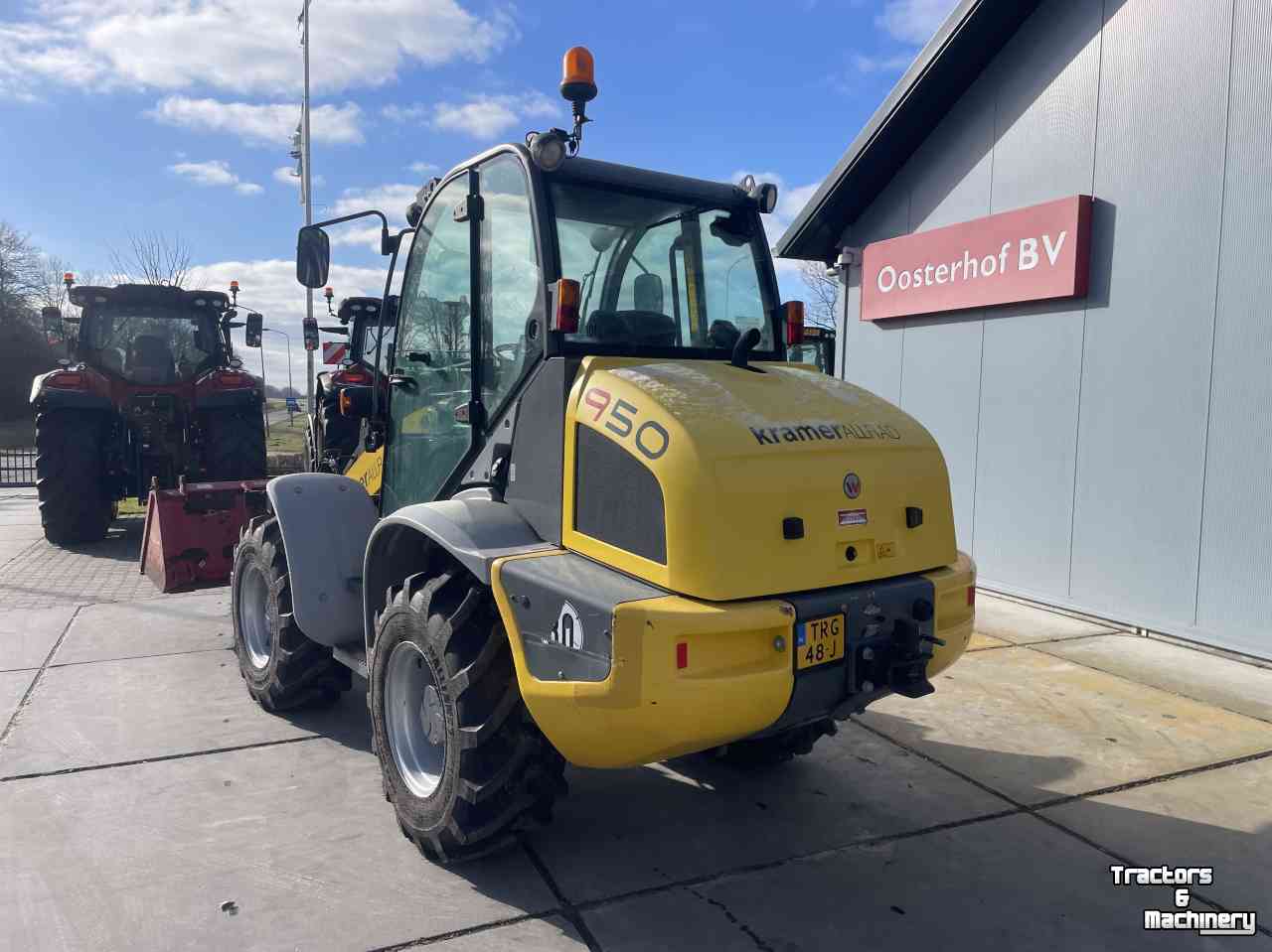 Radlader Kramer 950 met bak en nieuwe paletvork