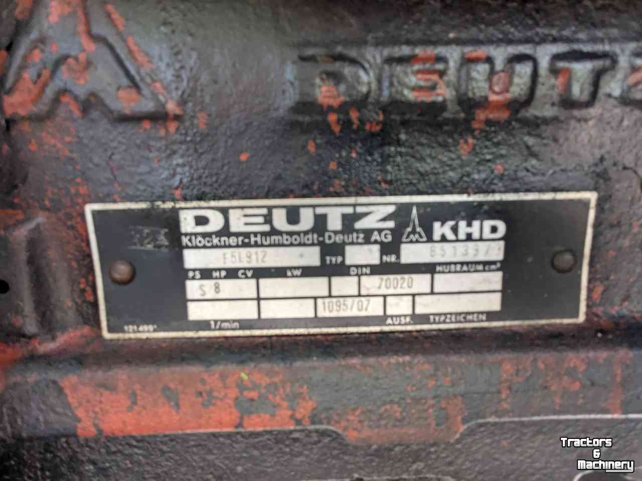 Schlepper / Traktor Deutz-Fahr DX 85