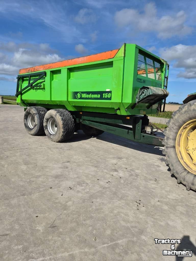 Kipper Miedema HST150 kipper