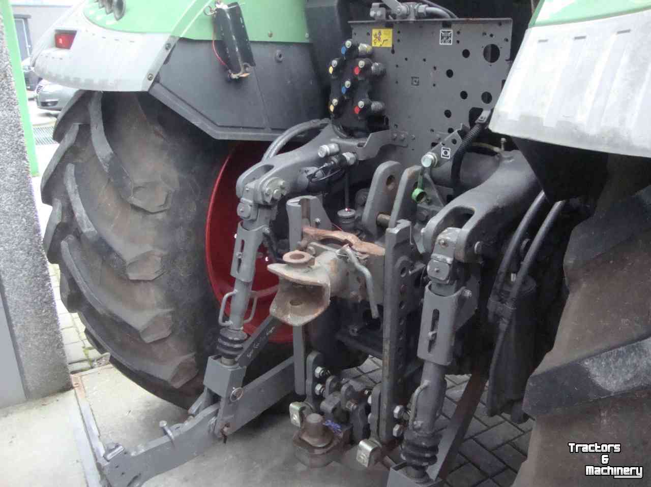 Schlepper / Traktoren Fendt 512 SCR Power