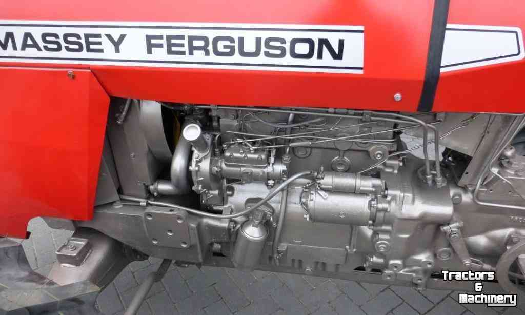 Schlepper / Traktoren Massey Ferguson 275 4WD