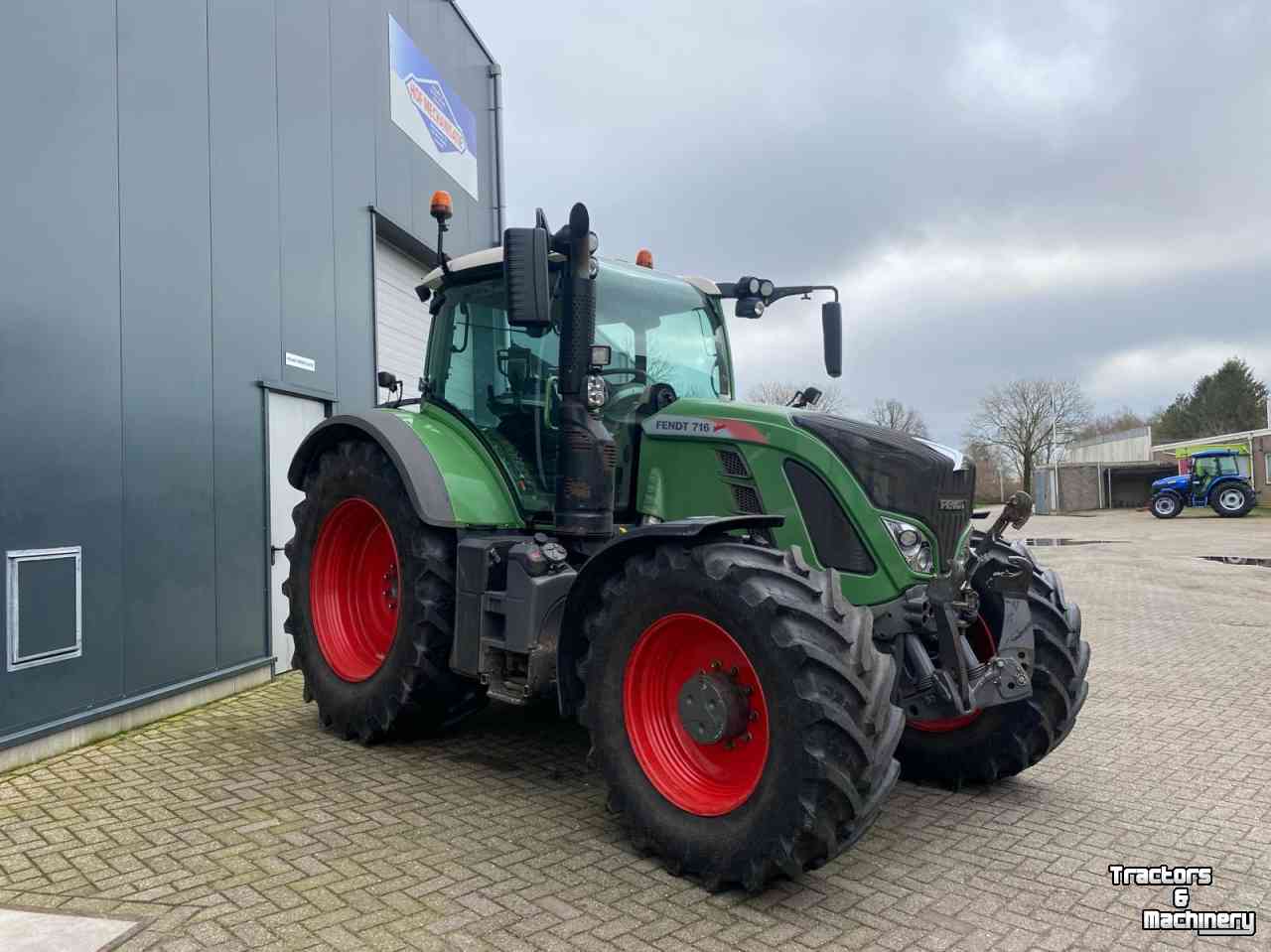 Schlepper / Traktoren Fendt 716 Profi S4