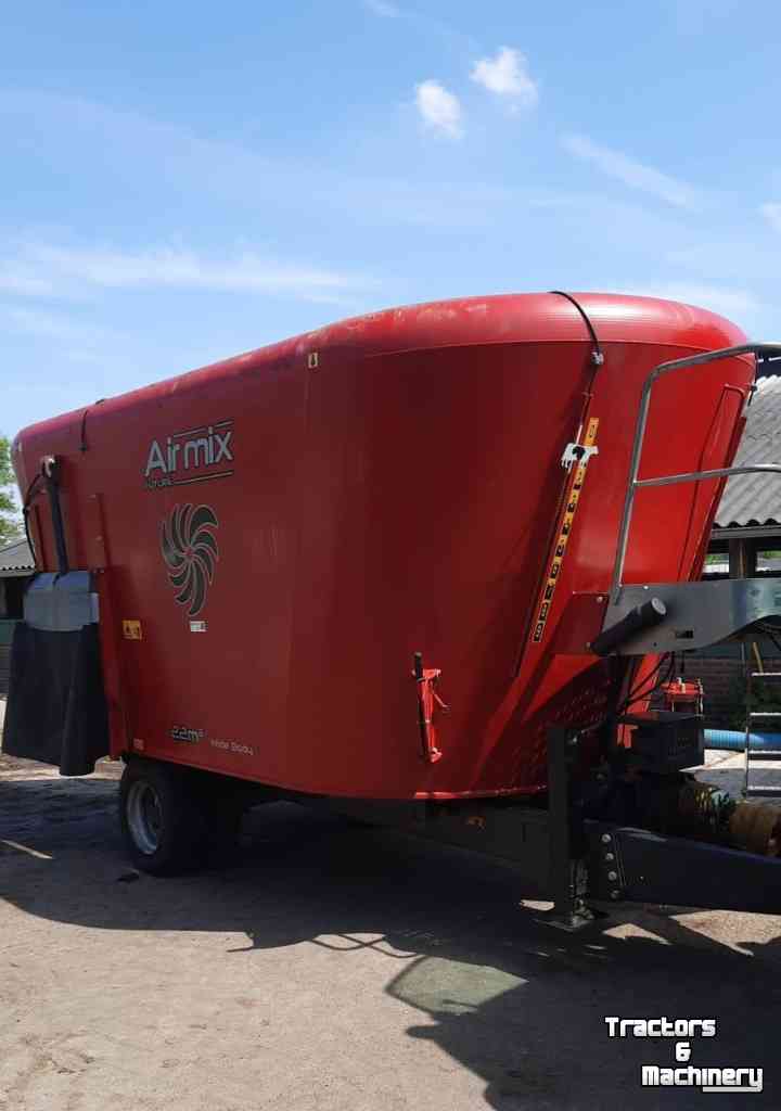 Futtermischwagen Vertikal Peecon Airmix Future 22m3