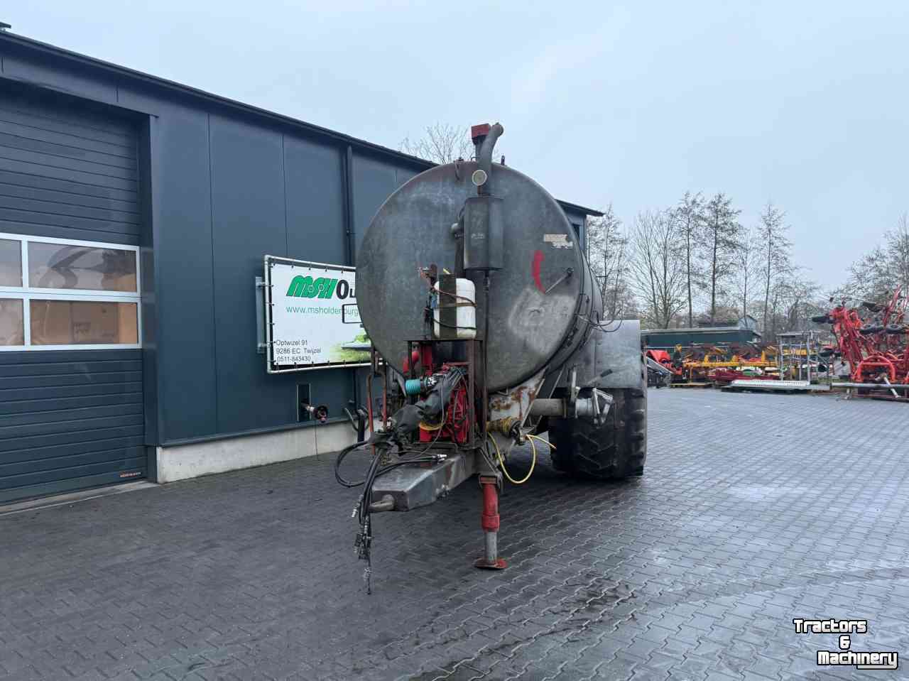 Gülletankwagen / Güllefässer Jako 10000 mesttank