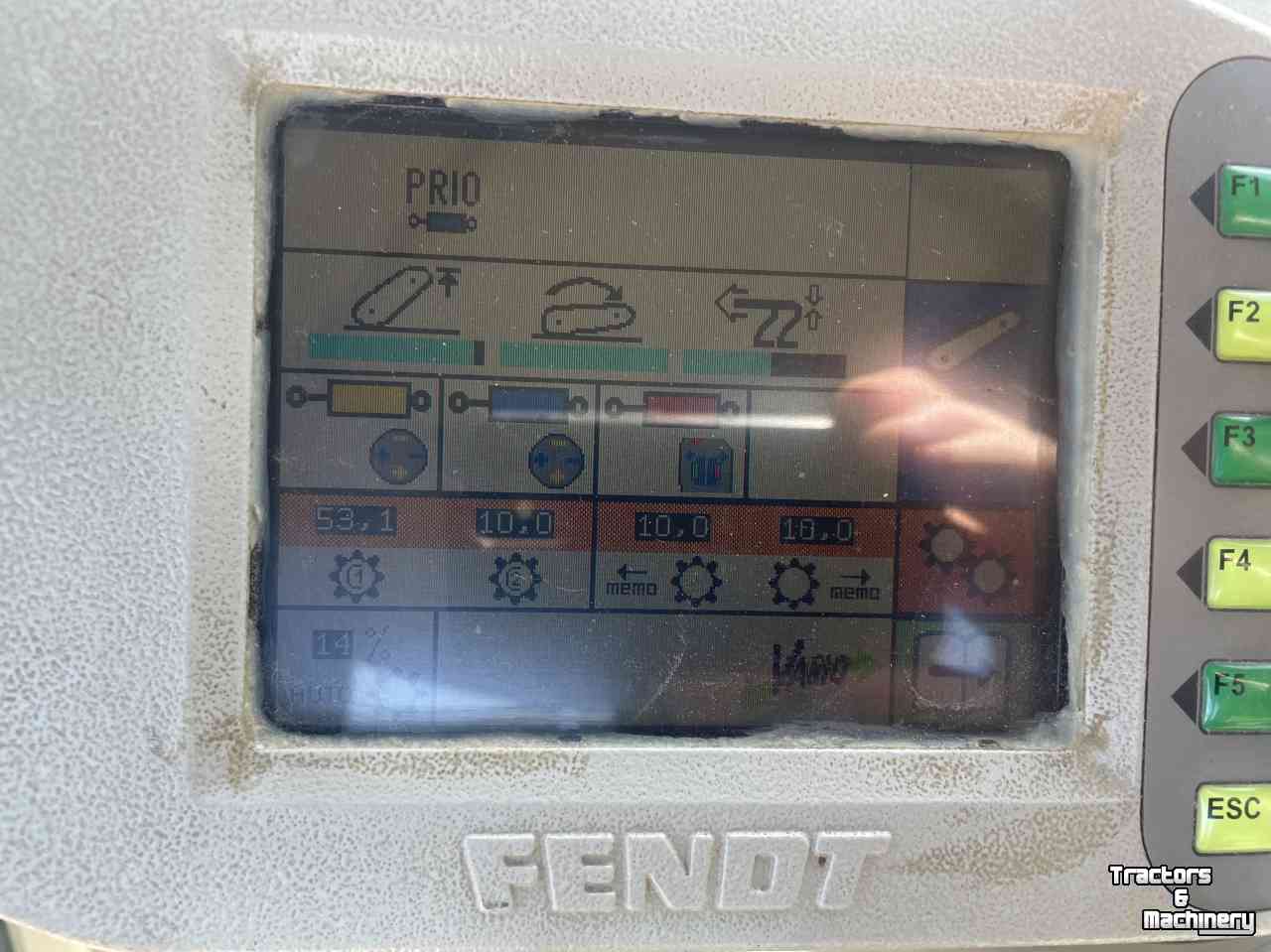 Schlepper / Traktor Fendt Favorit 711 Vario