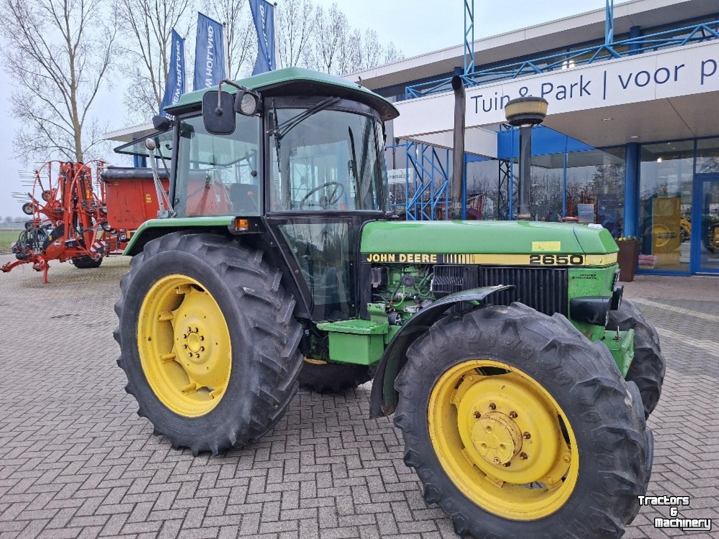 Schlepper / Traktor John Deere 2650