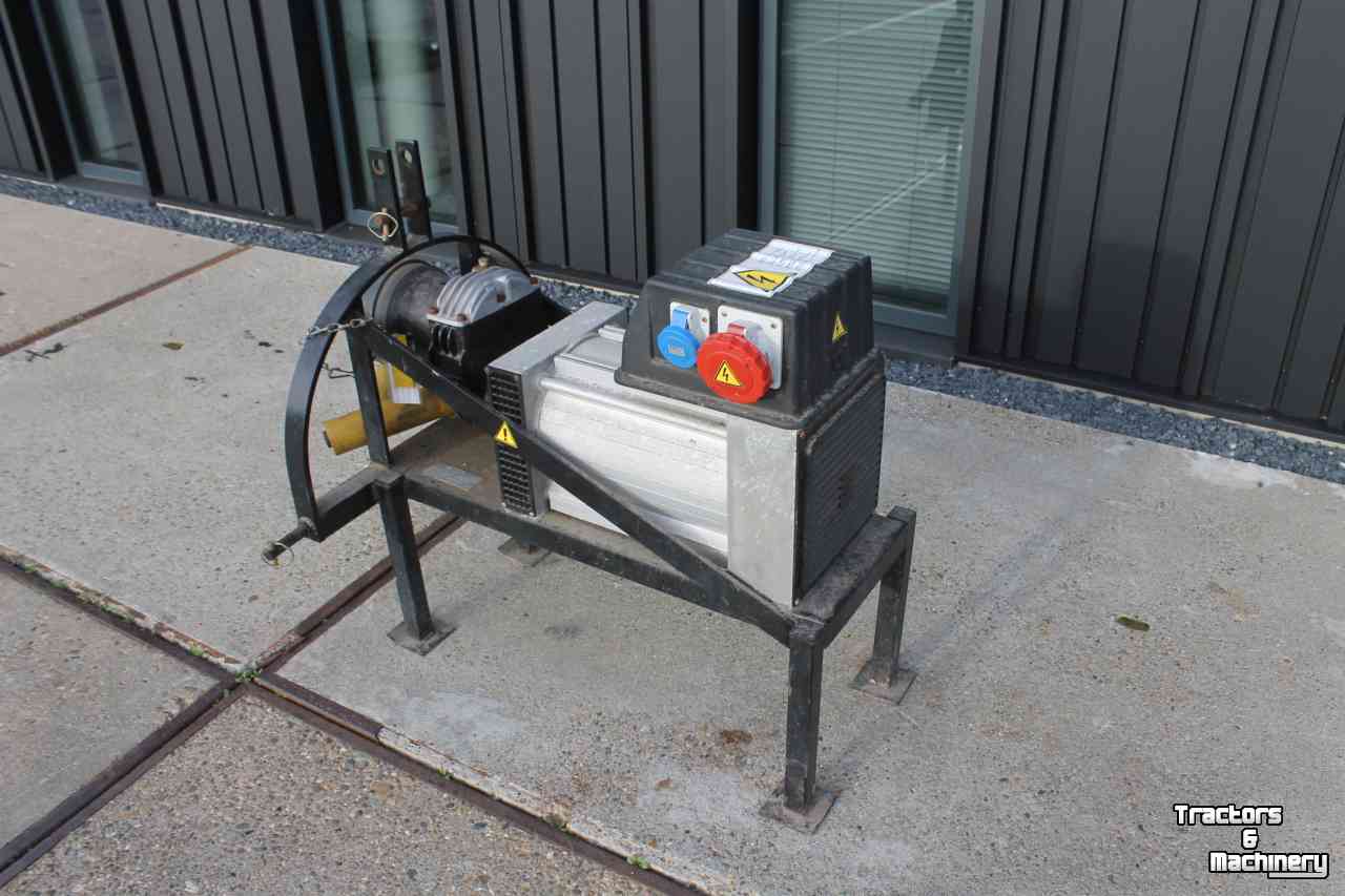 Stromaggregate Eurotrac ET35-2 Bredenoord BR-Tractorset trekkergenerator aftakas aangedreven tractoraggregaat