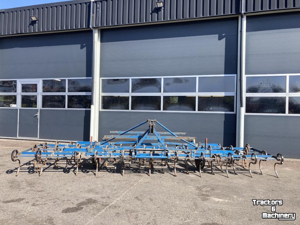 Grubber Köckerling Triltand cultivator