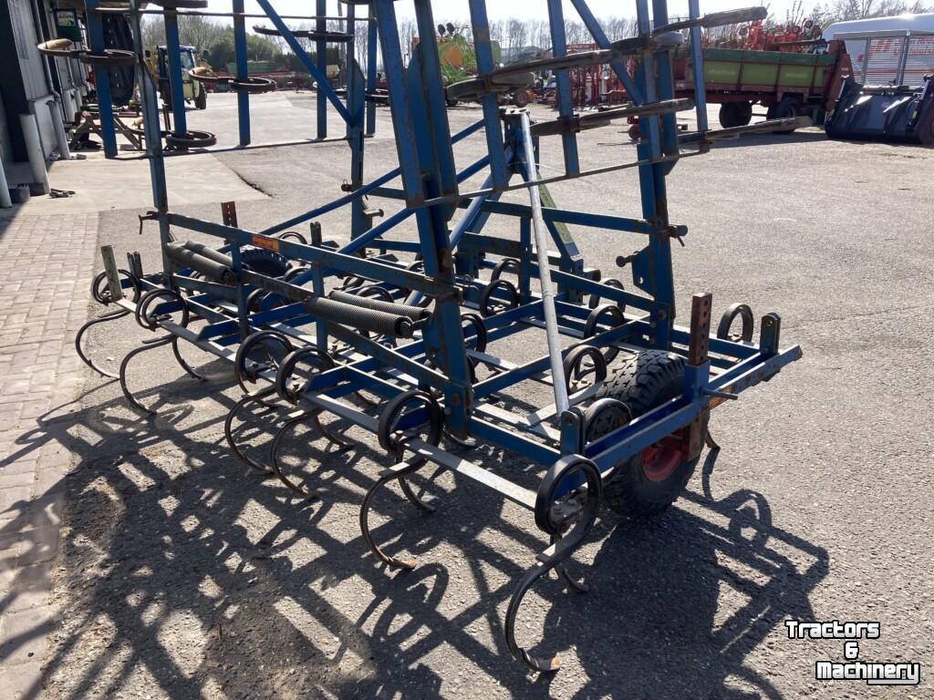 Grubber Köckerling Triltand cultivator