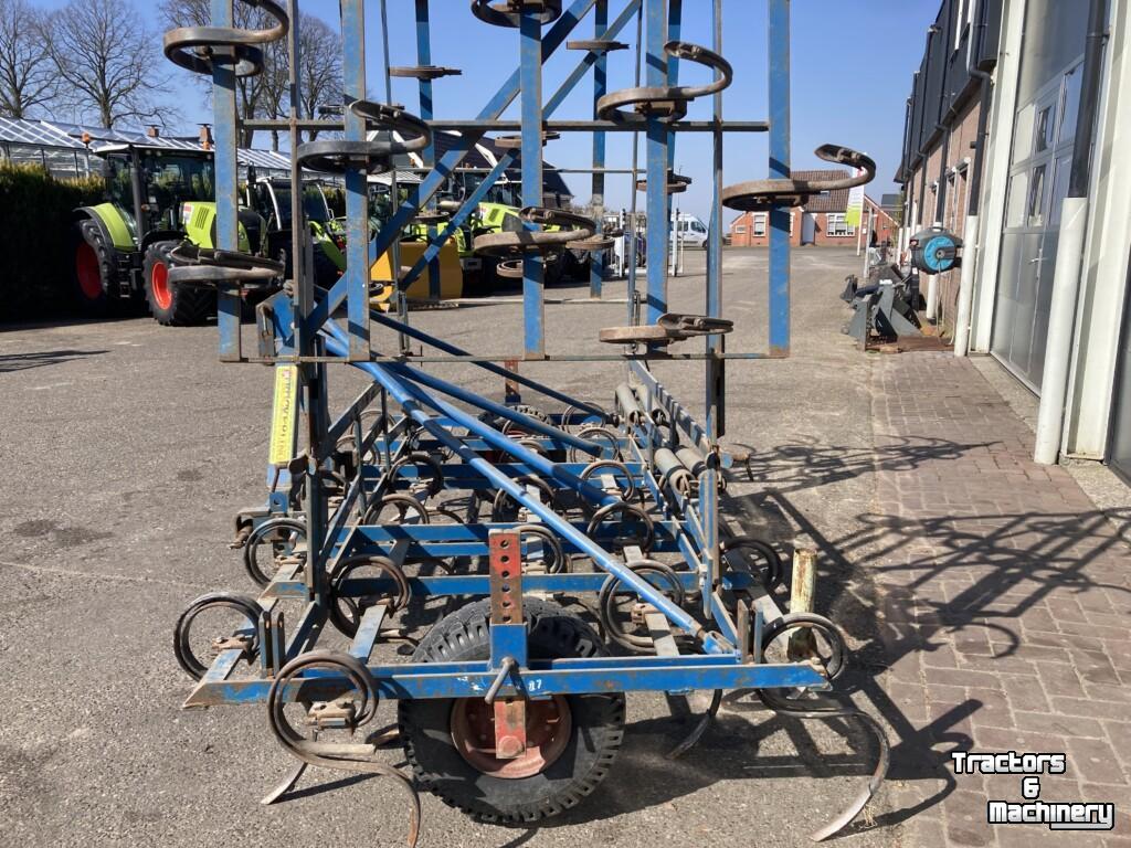 Grubber Köckerling Triltand cultivator