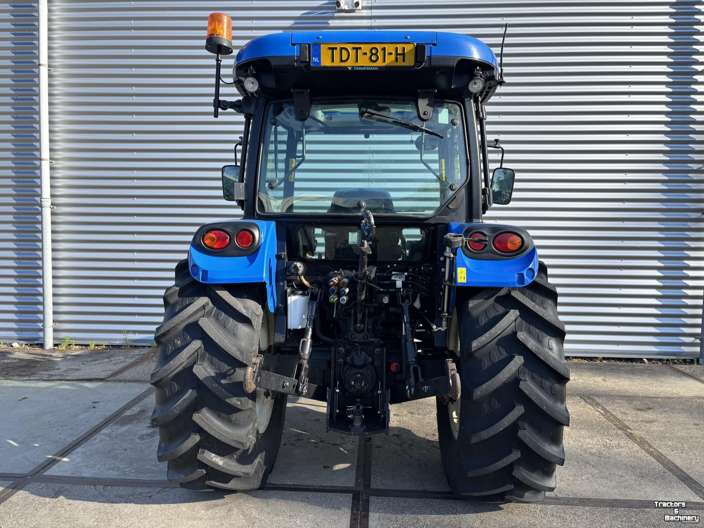 Schlepper / Traktor New Holland T4S.75