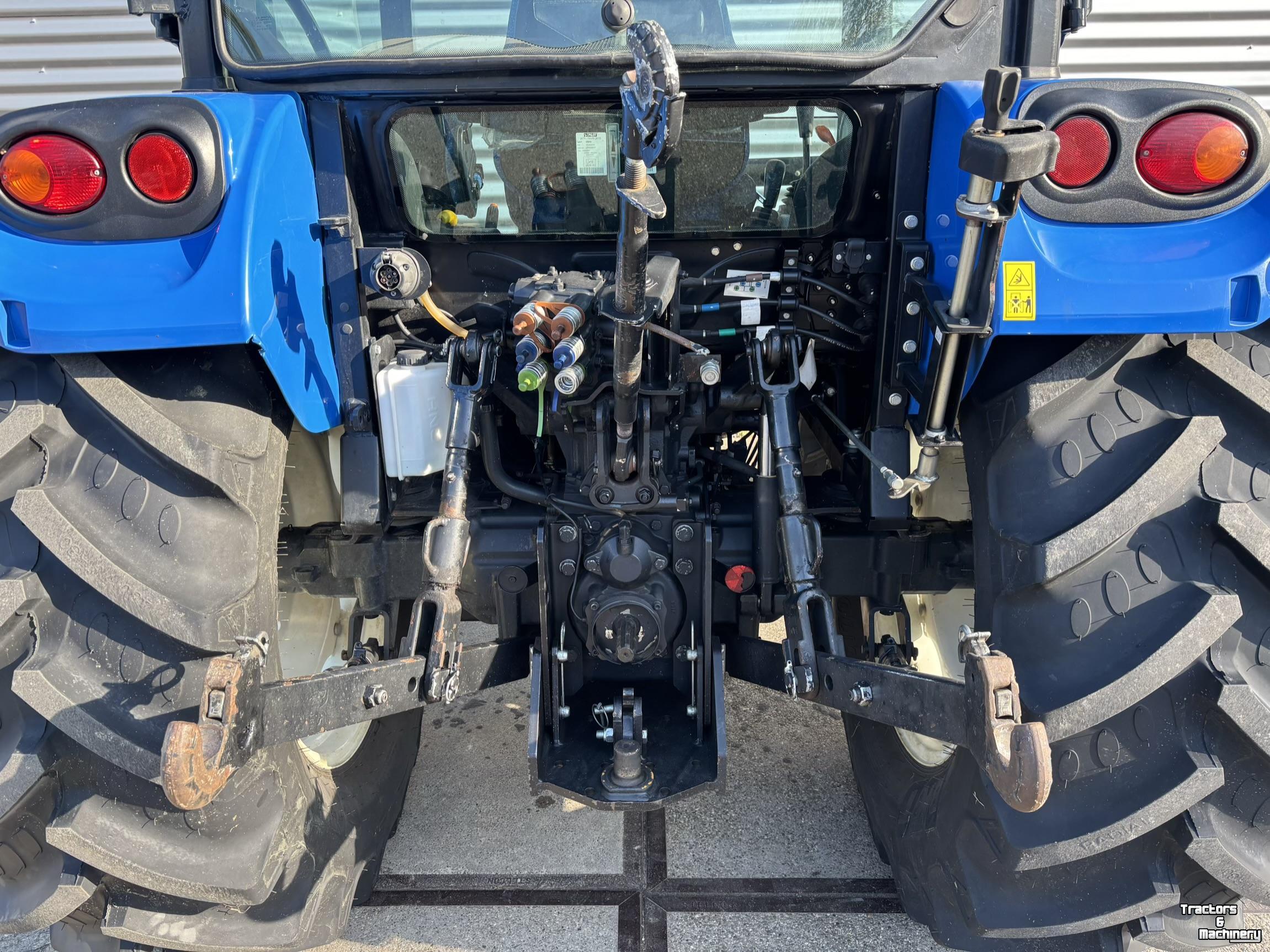 Schlepper / Traktor New Holland T4S.75