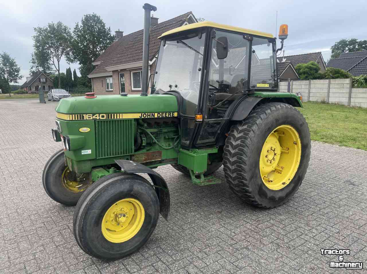 Schlepper / Traktor John Deere 1640 MC-1 cab.