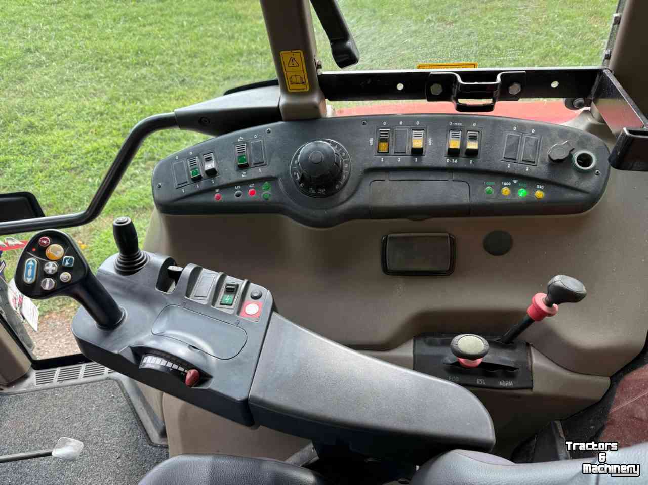 Schlepper / Traktor Case-IH CVX 120