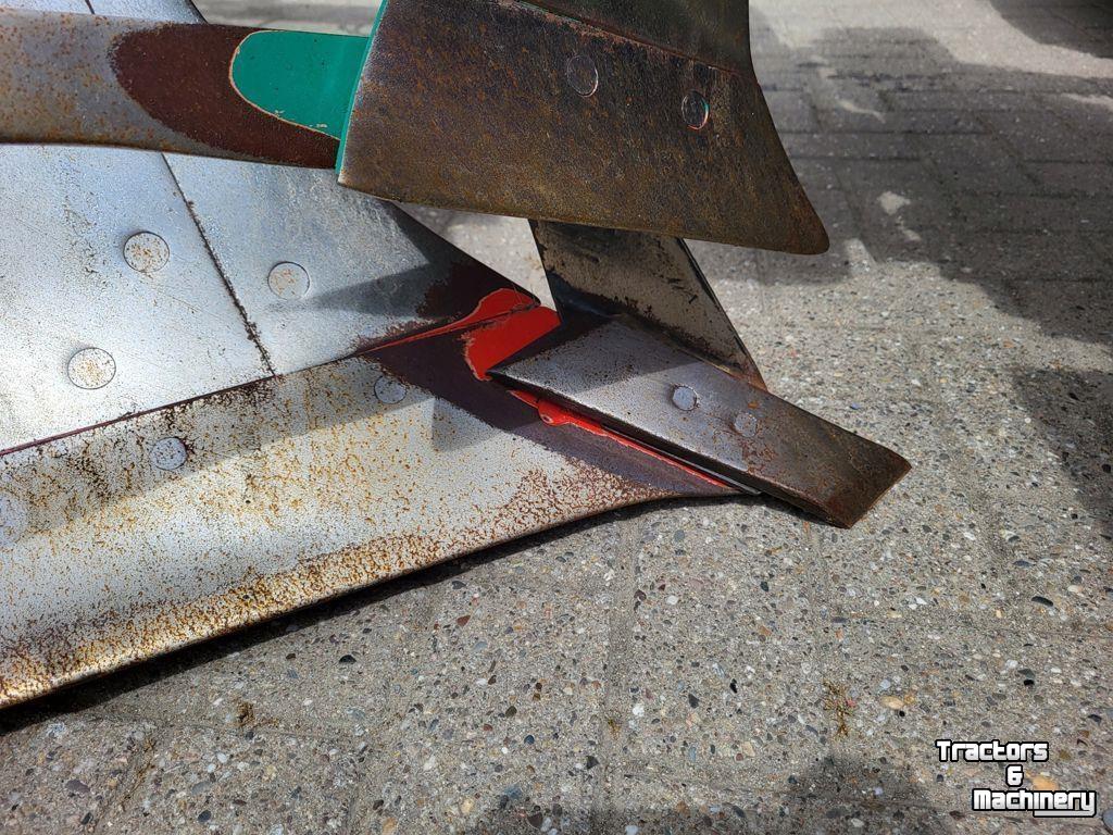 Pflüge Kverneland LO 100-300-6+1-38