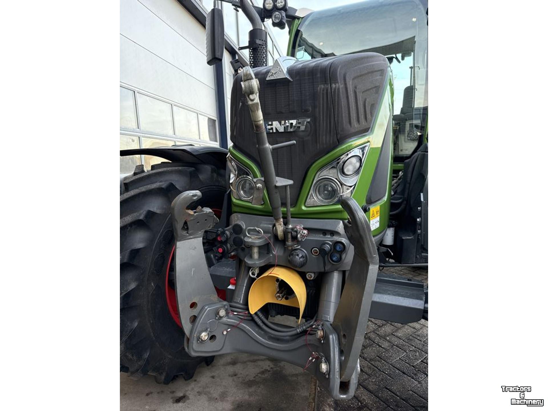 Schlepper / Traktor Fendt 718Gen6