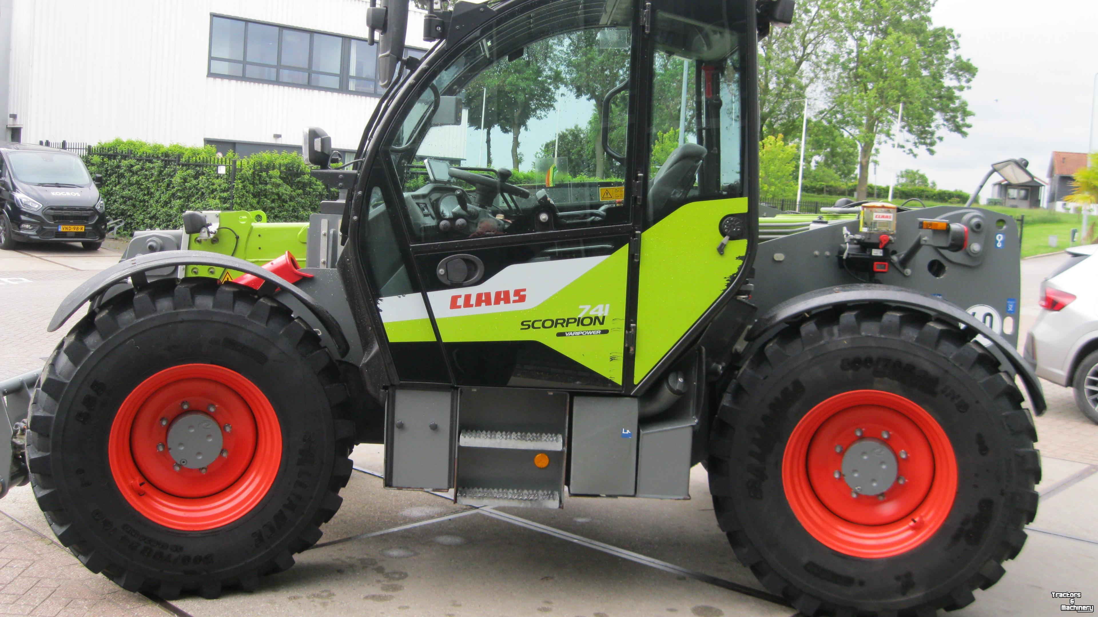 Teleskoplader Claas SCORPION 741 VP ST5