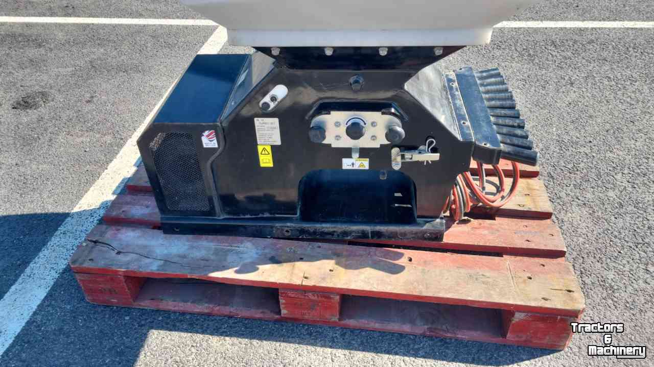 Frontbehälter Sämaschine Stocks StocksAg Microgranulator 240L