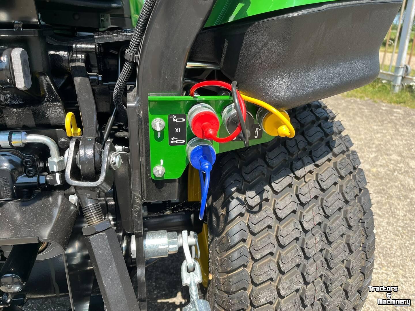Obsttraktor John Deere 1026R