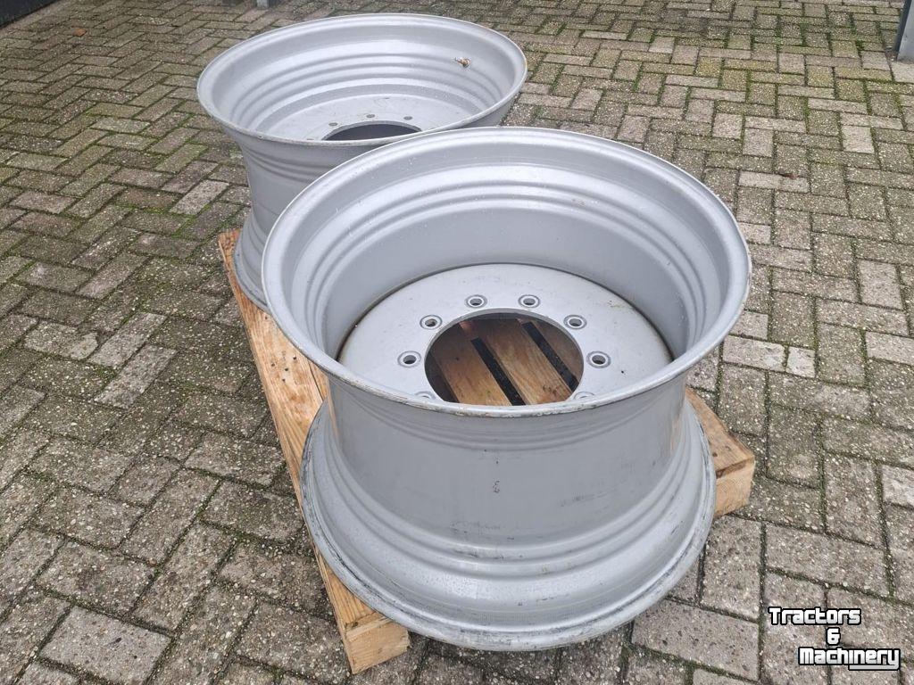 Räder, Reifen, Felgen & Distanzringe Massey Ferguson VELGEN 28X16 INCH