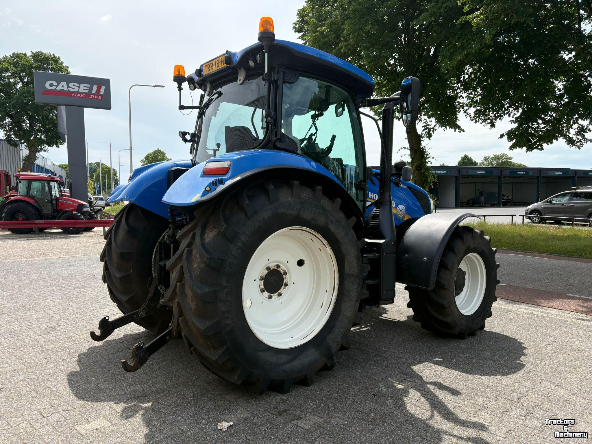 Schlepper / Traktor New Holland T6.155 AutoCommand