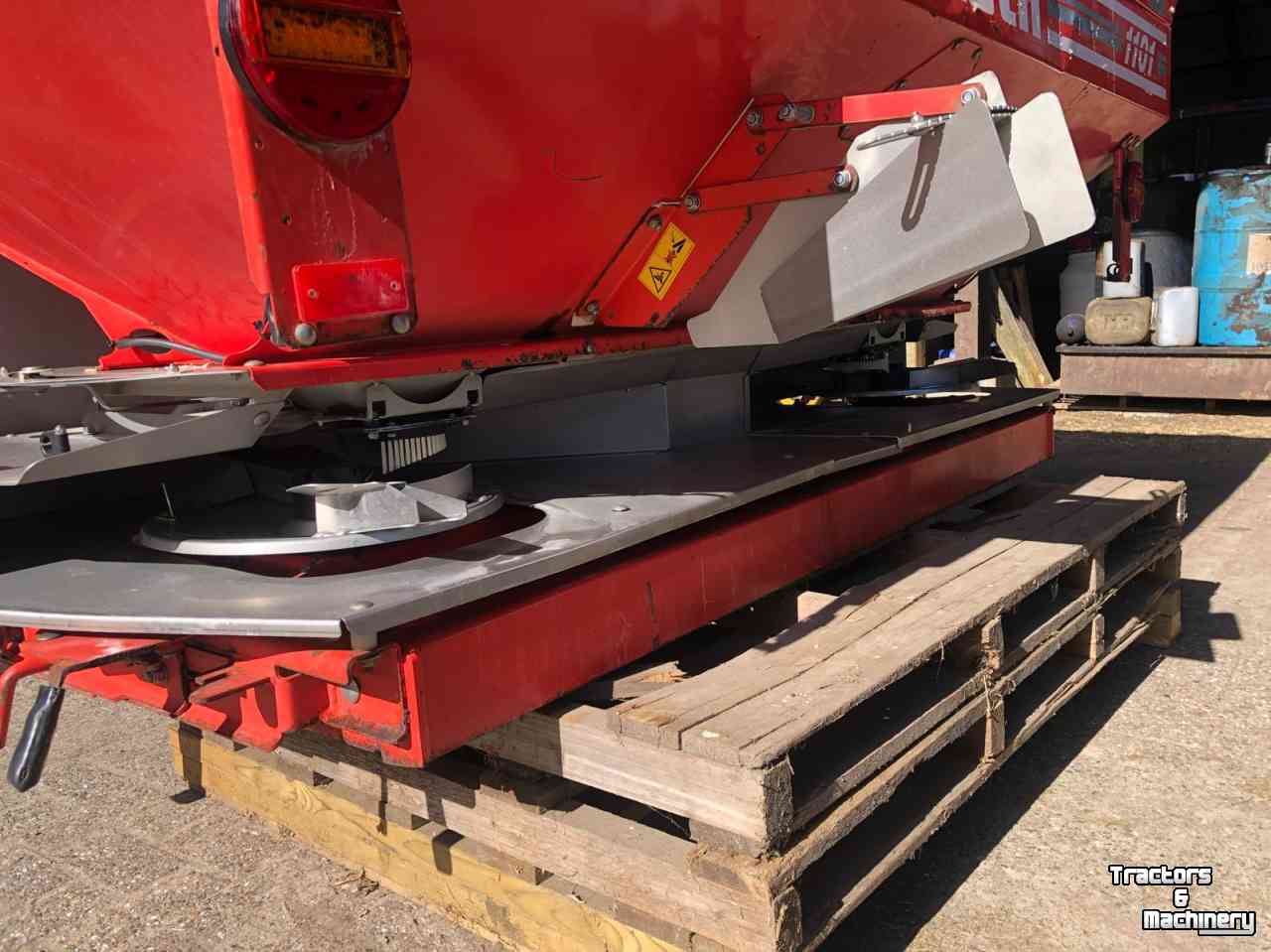 Düngerstreuer Kuhn Rauch axera m/w 1101