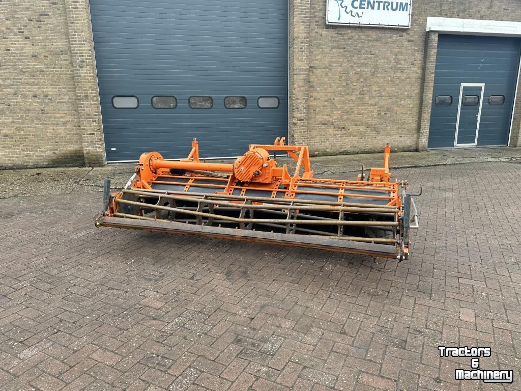 Bodenfräse Struik 4RF 310F Frontfrees