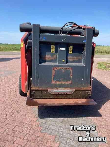 Selbstladender Futterverteilwagen Trioliet UKW 5000