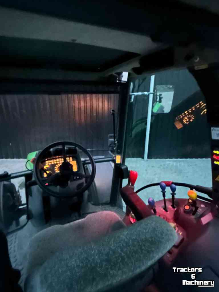Schlepper / Traktor Deutz-Fahr Agrotron 120