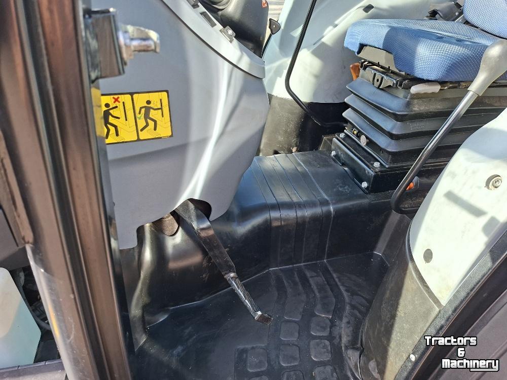Obsttraktor New Holland T4.110F