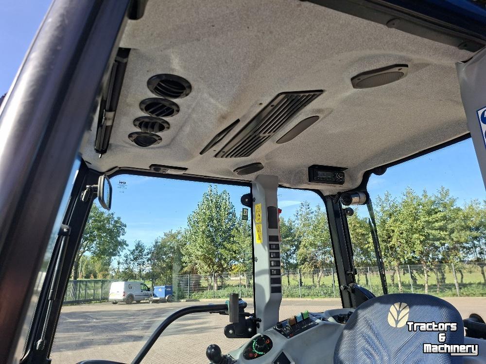 Obsttraktor New Holland T4.110F