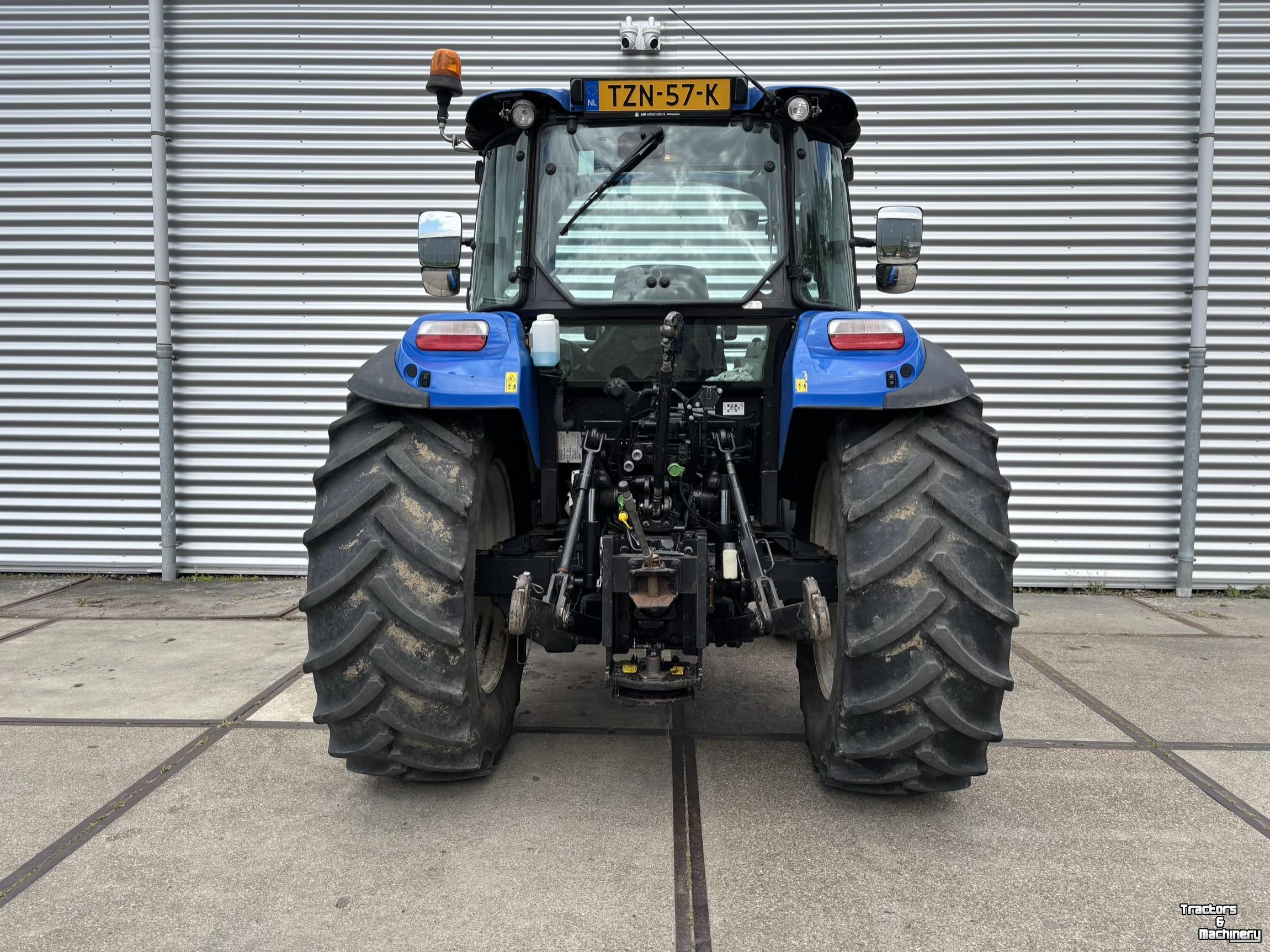 Schlepper / Traktor New Holland T5.115 Dual Command