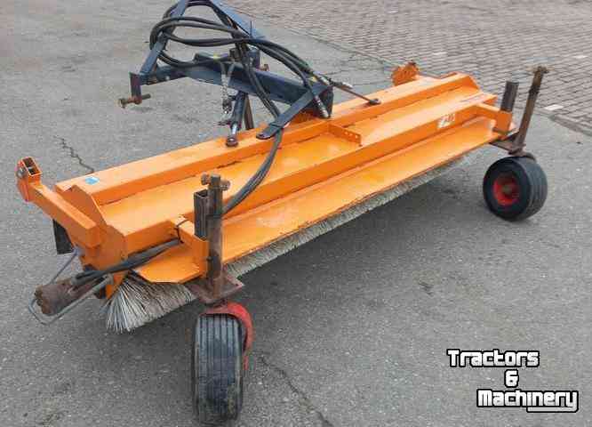 Kehrmaschine Bema Veegmachine / Veegbezem