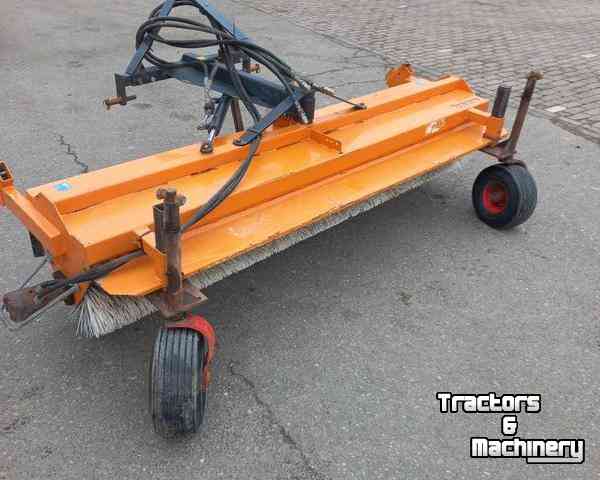 Kehrmaschine Bema Veegmachine / Veegbezem