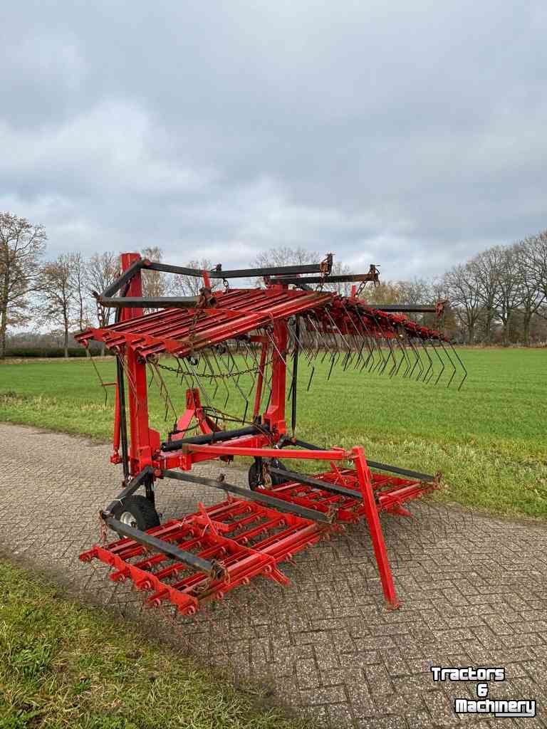 Striegelmaschine Einbock Wiedegge 6 meter