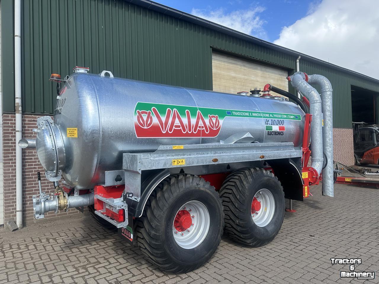 Gülletankwagen / Güllefässer Vaia Vaia MB100 watertank met 8'' zuigarm