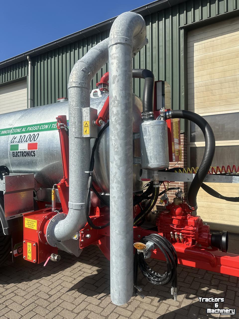 Gülletankwagen / Güllefässer Vaia Vaia MB100 watertank met 8'' zuigarm