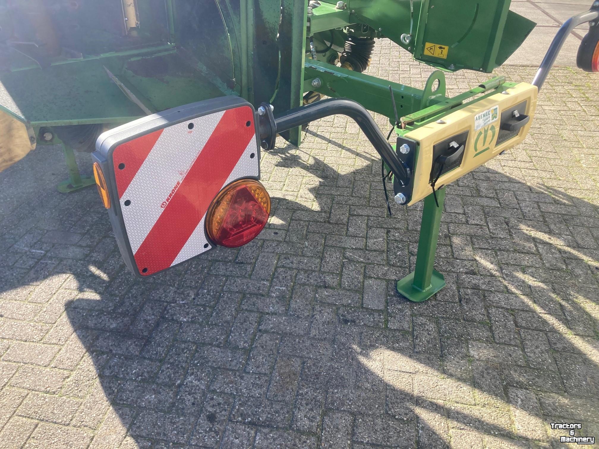 Mähwerk Krone EC B870 CV + F320CV Tripple maaier